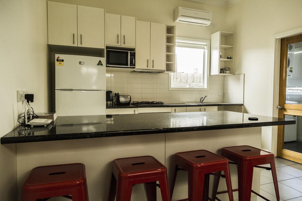 Simmers Serviced Apartments Williamstown Habitación foto